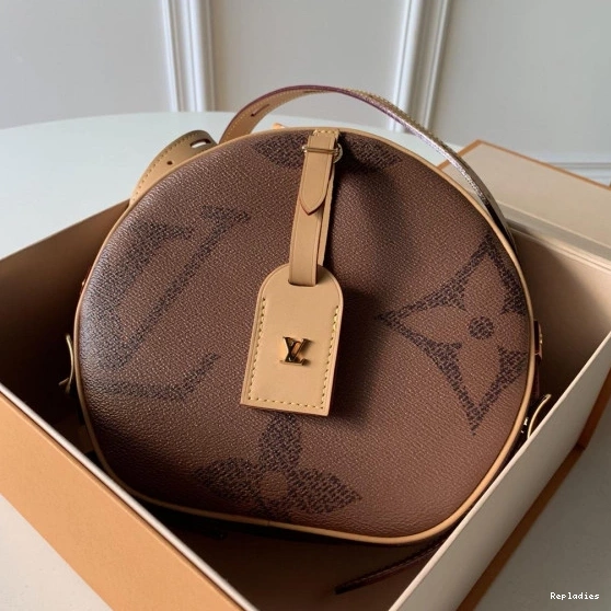 Repladies CHAPEAU BOITE PETITE Louis Vuitton 0812